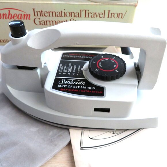 Sunbeam International Travel Iron/Garment Steamer 10069 Gray Compact Dual Voltag - Picture 15 of 16